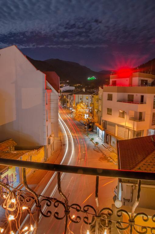 Hotel Cosmos Asenovgrad Ngoại thất bức ảnh