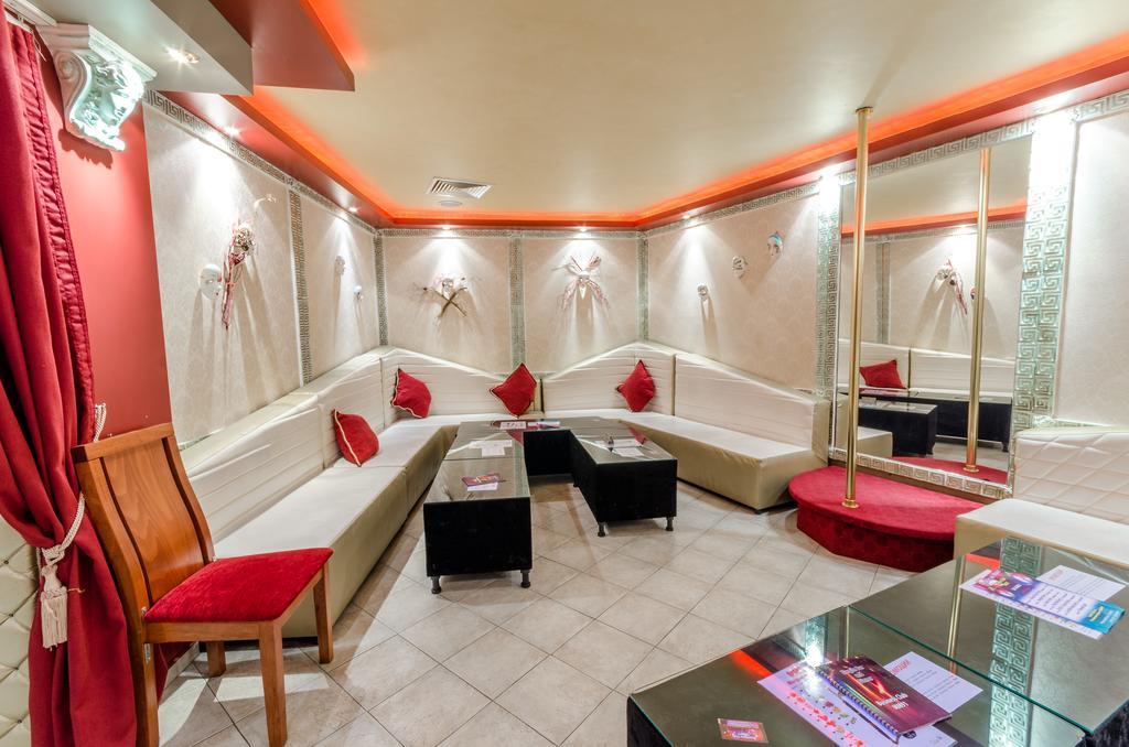 Hotel Cosmos Asenovgrad Ngoại thất bức ảnh